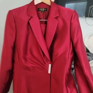 Tahari suit